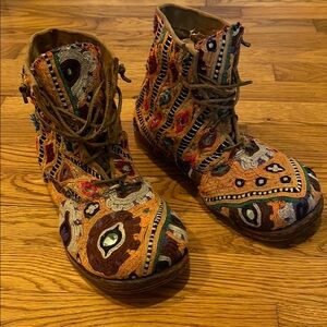 Vintage Magnolia Pearl Bojangles Boots 39 (us 9)